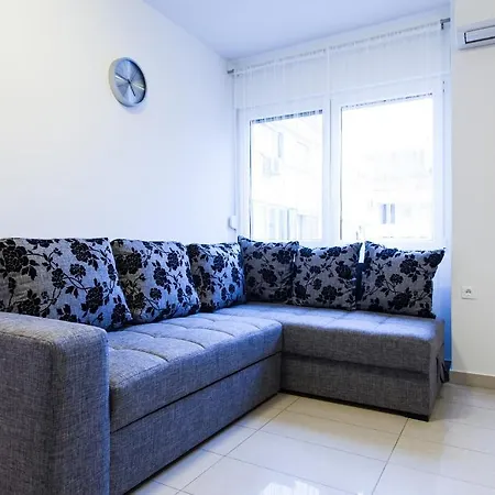 Kalelarga Lejlighed *