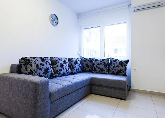 Kalelarga Lejlighed *